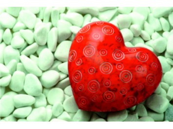 Aj&aacute;nd&eacute;kk&iacute;s&eacute;rő 03